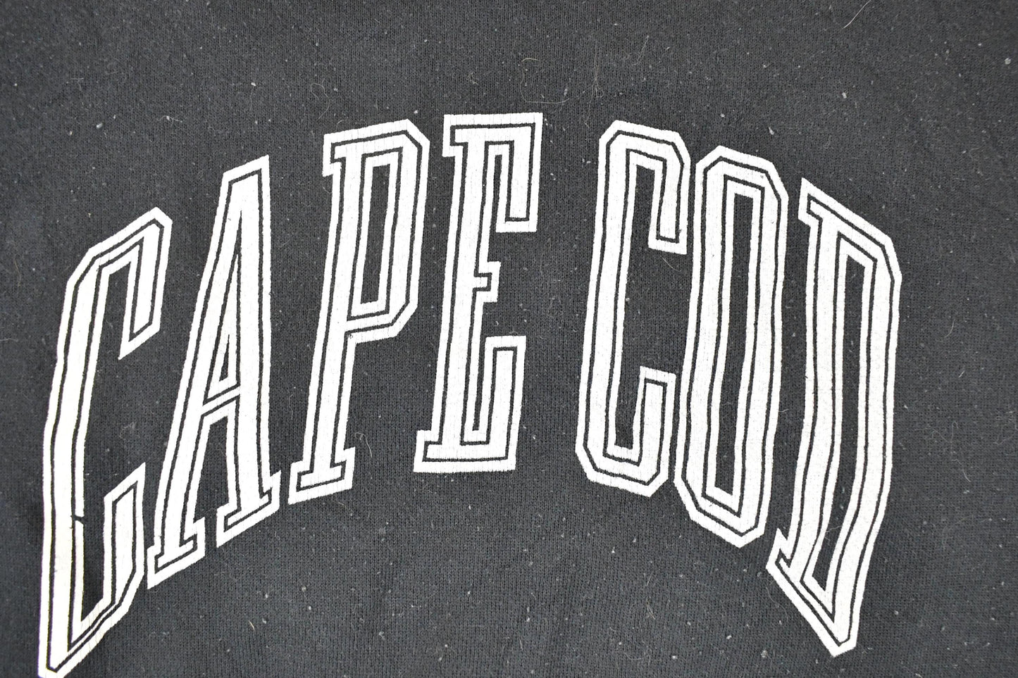 Vintage 1990s Cape Cod Logo 7 Graphic Print Crewneck Sweatshirt Men's L from propervintagecanada