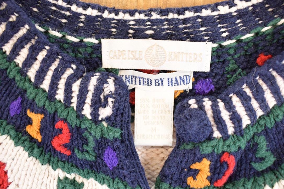 Vintage 1990s Cape Isle Knitters Apple Hand Knit Cardigan Sweater Women's L from propervintagecanada