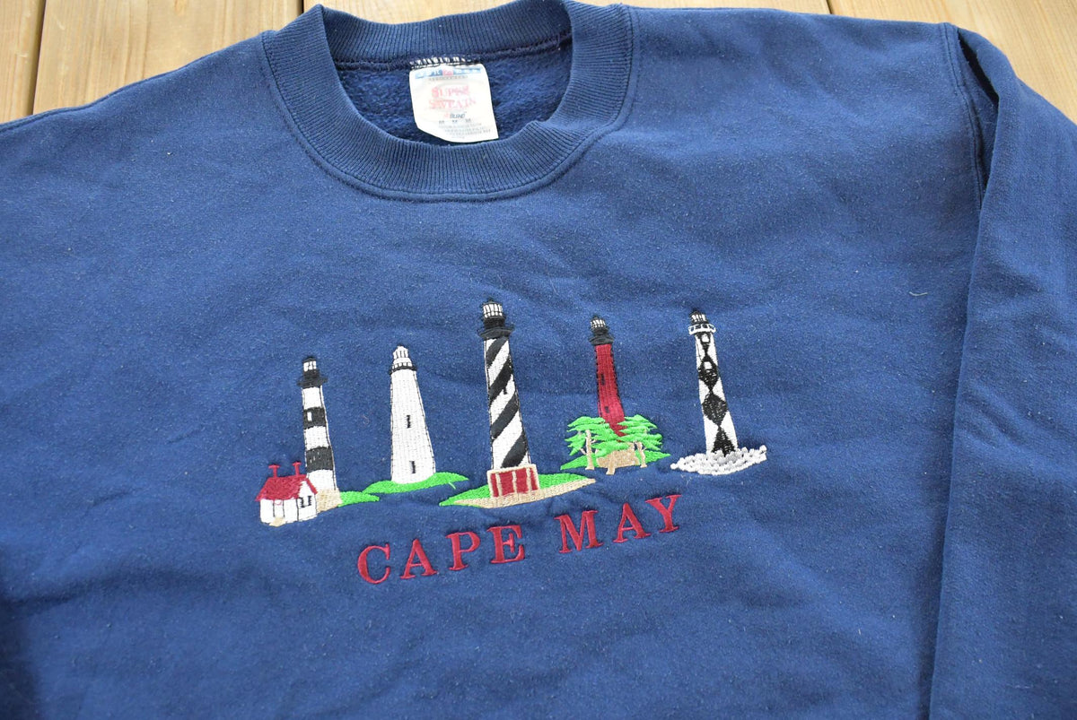 Vintage 1990s Cape May Embroidered Lighthouses Souvenir Crewneck Sweatshirt Mens M from propervintagecanada