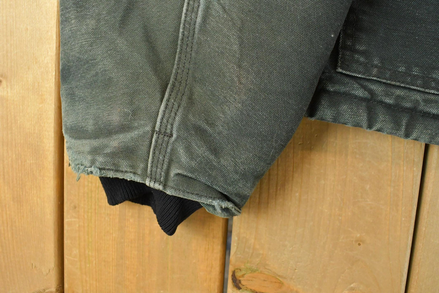 Vintage 1990s Carhartt Arctic Quilt Lined Jacket Men's XL / Distressed Sun Faded / Black Workwear Coat from propervintagecanada