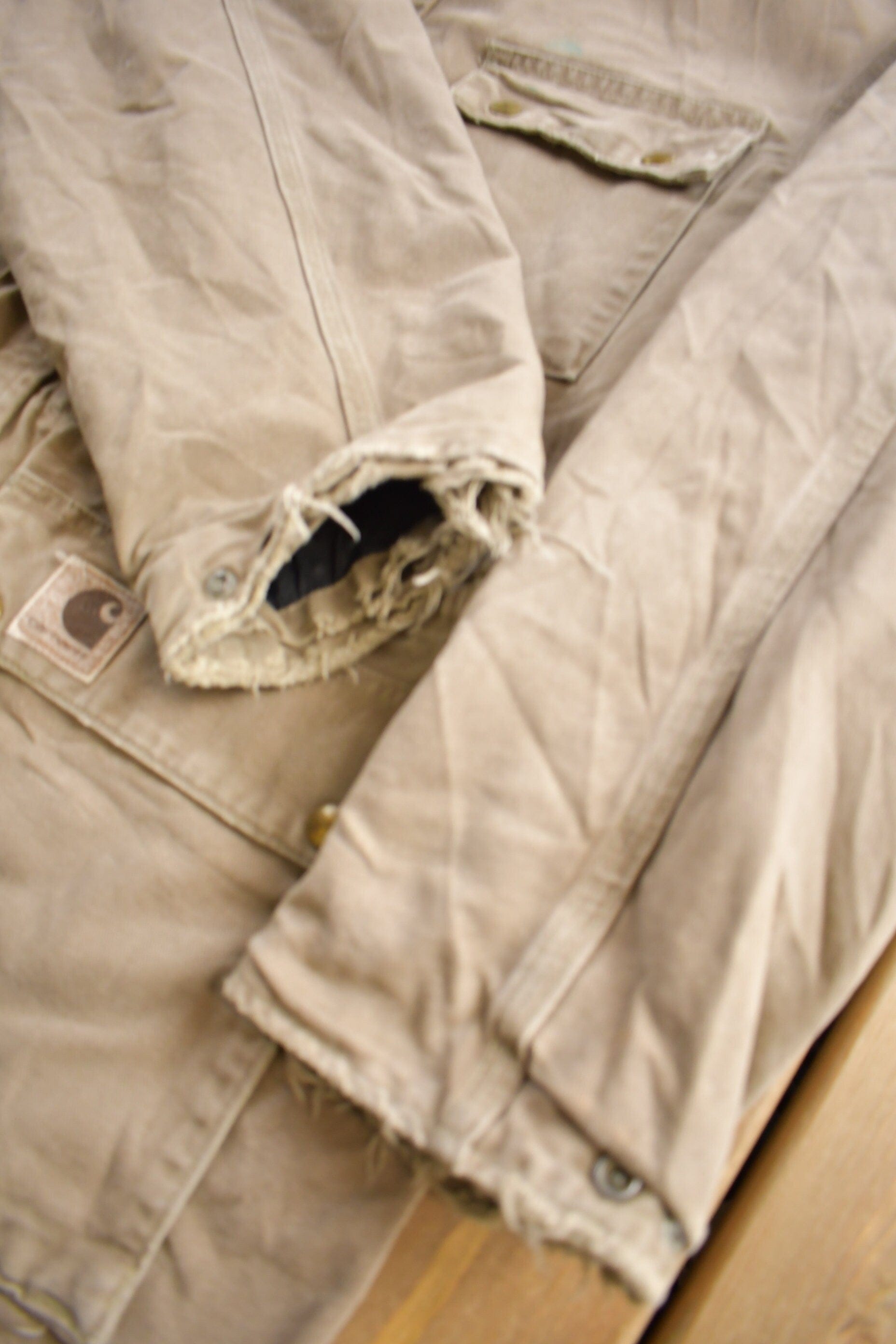 Vintage 1990s Carhartt Beige Ranch Coat Men's Medium from propervintagecanada