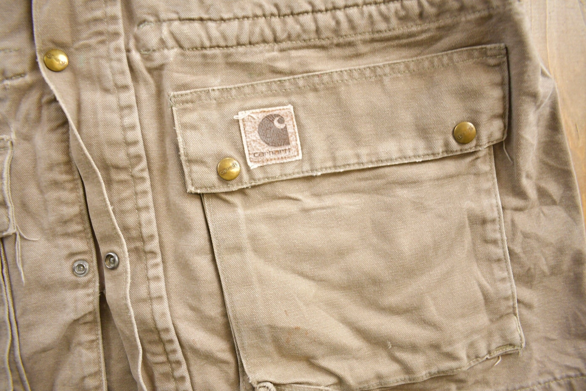 Vintage 1990s Carhartt Beige Ranch Coat Men's Medium from propervintagecanada