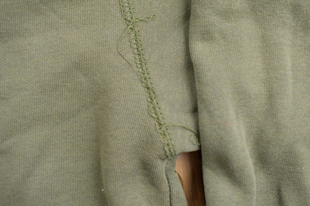 Vintage 1990s Carhartt Blank Green Crewneck Sweatshirt Men's Large from propervintagecanada