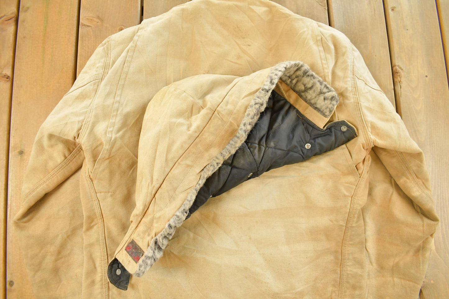Vintage 1990s Carhartt Blanket Lined Detroit Jacket Men's Large from propervintagecanada