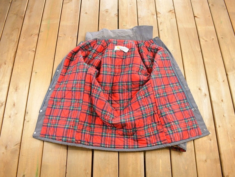 Vintage 1990s Carhartt Blanket Lined Parka Jacket Men's Medium from propervintagecanada