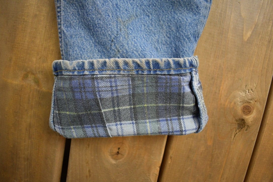 Vintage 1990s Carhartt Blanket Lined Work Pants Men's 34 x 36 from propervintagecanada