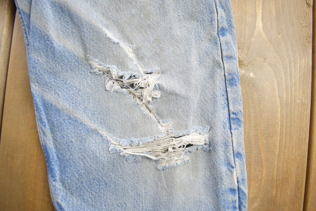 Vintage 1990s Carhartt Blanket Lined Work Pants Men's 38 x 32 from propervintagecanada
