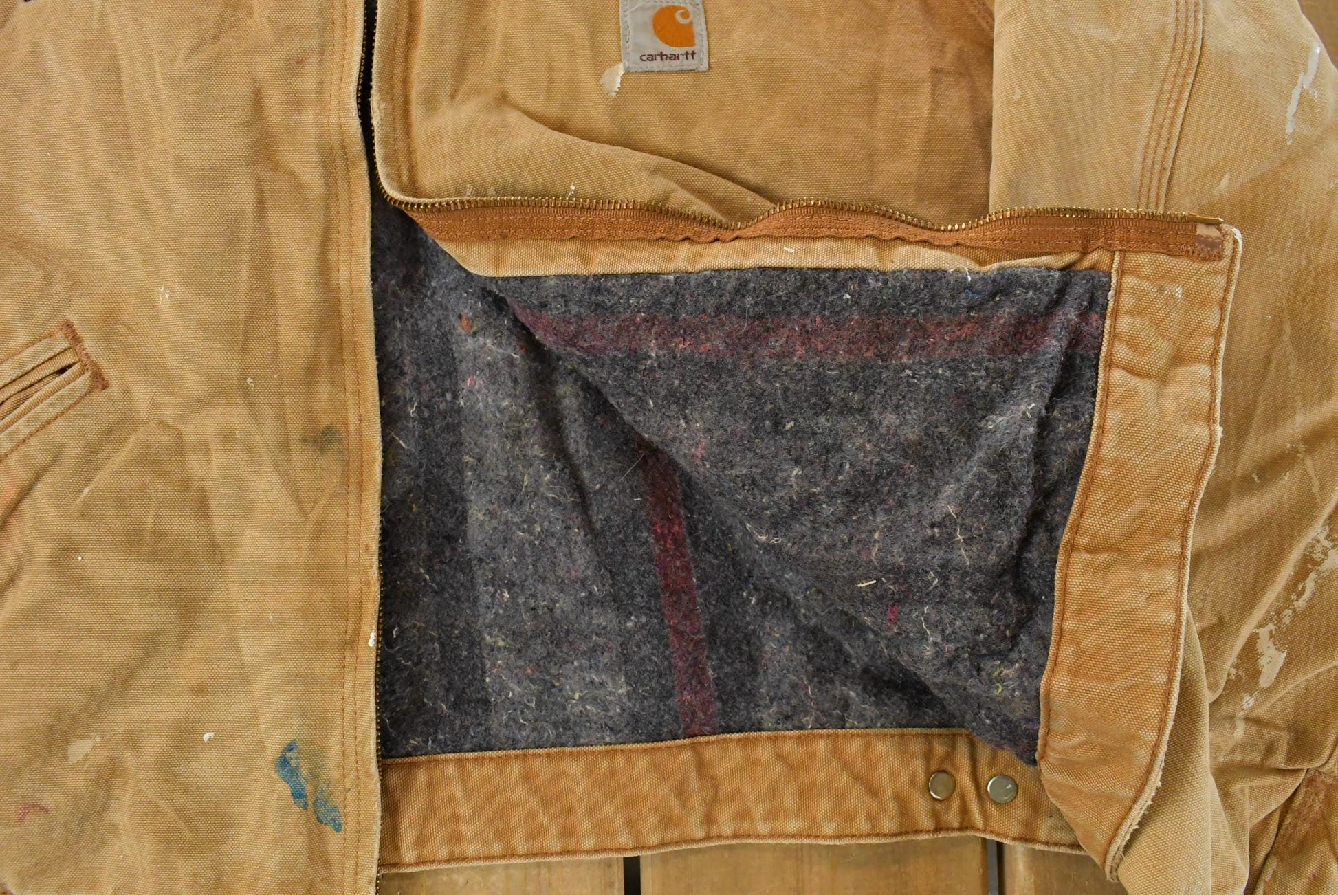 Vintage 1990s Carhartt Detroit Jacket Blanket Lined Men's Large / Distressed Sunfaded / Workwear / Streetwear from propervintagecanada