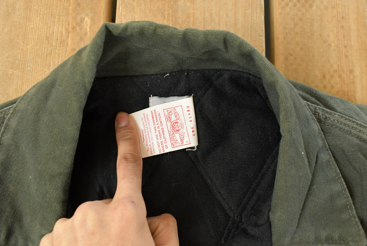 Vintage 1990s Carhartt Distressed Field Work Coat Men's Large from propervintagecanada