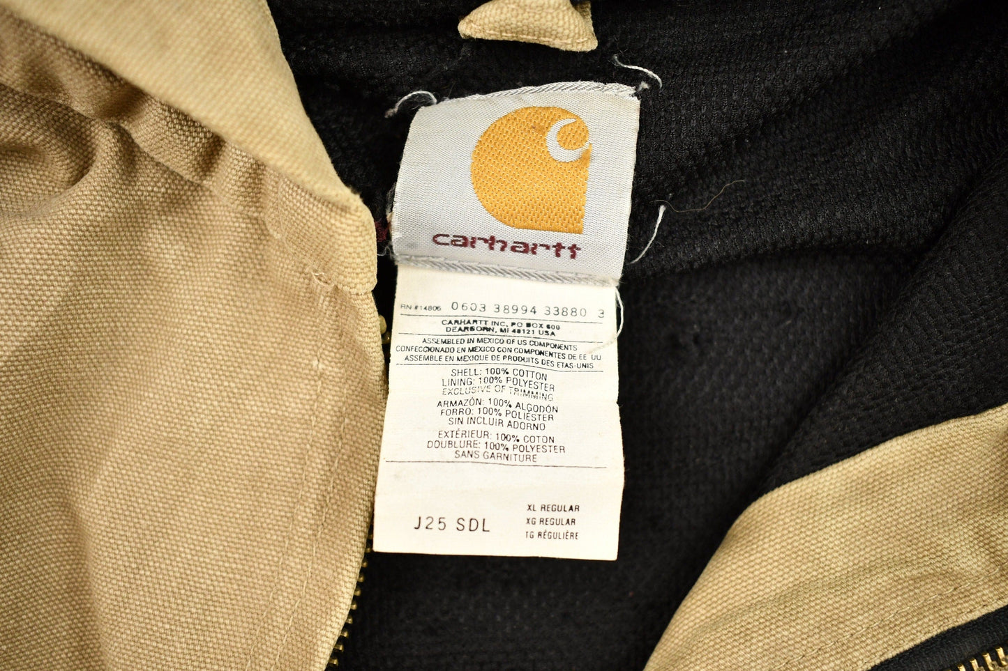 Vintage 1990s Carhartt Hooded Work Jacket Men's XL from propervintagecanada
