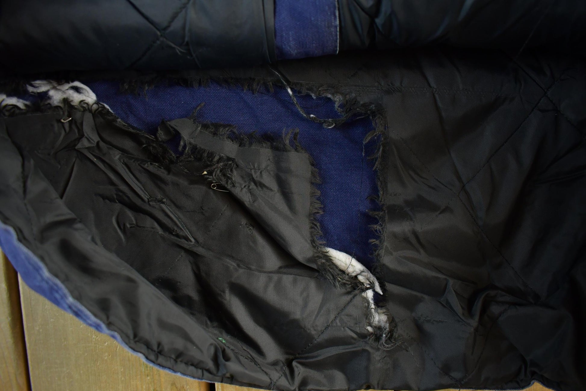 Vintage 1990s Carhartt Sun Faded Distressed Vest Jacket Mens XL from propervintagecanada