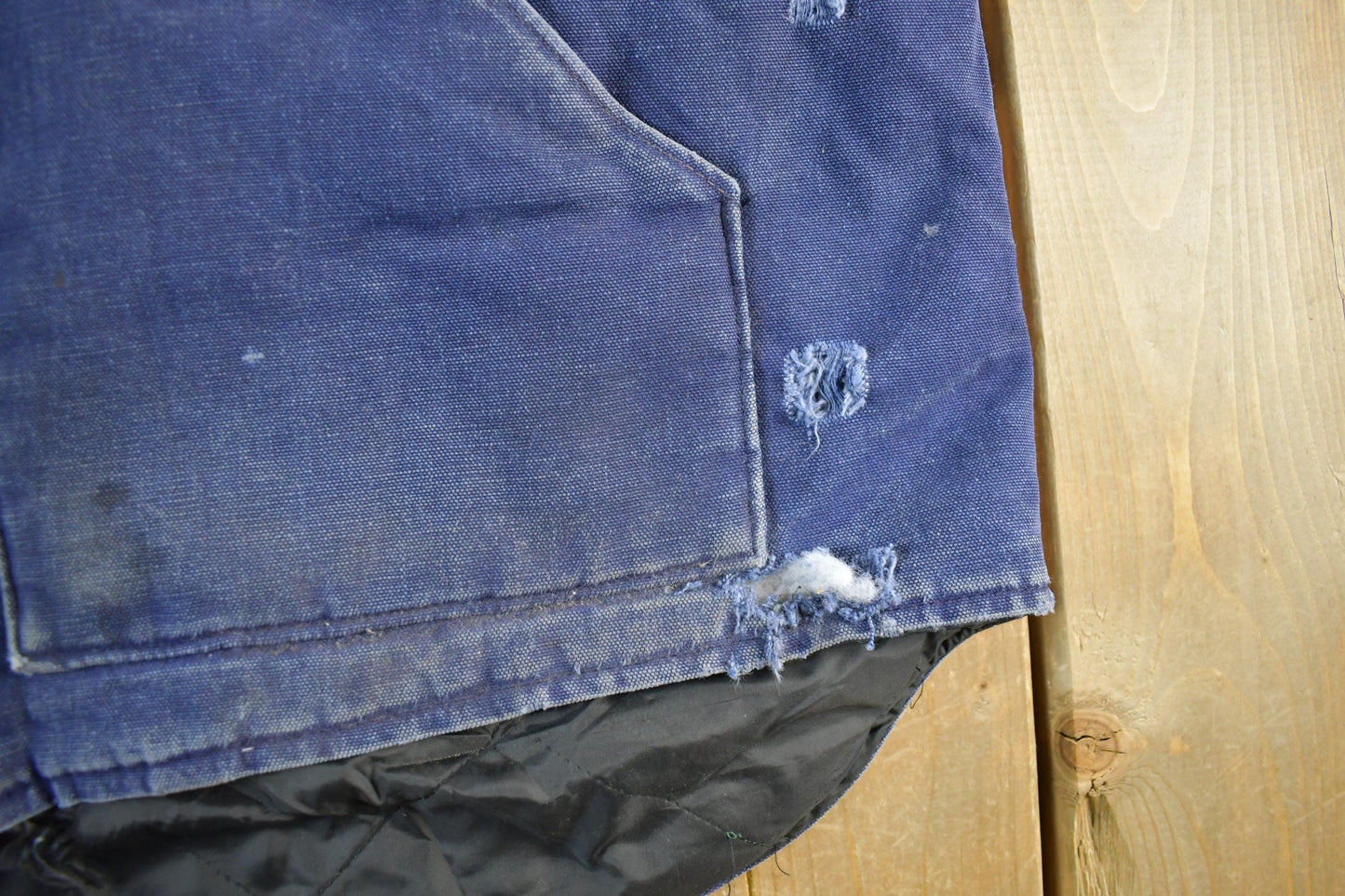 Vintage 1990s Carhartt Sun Faded Distressed Vest Jacket Mens XL from propervintagecanada