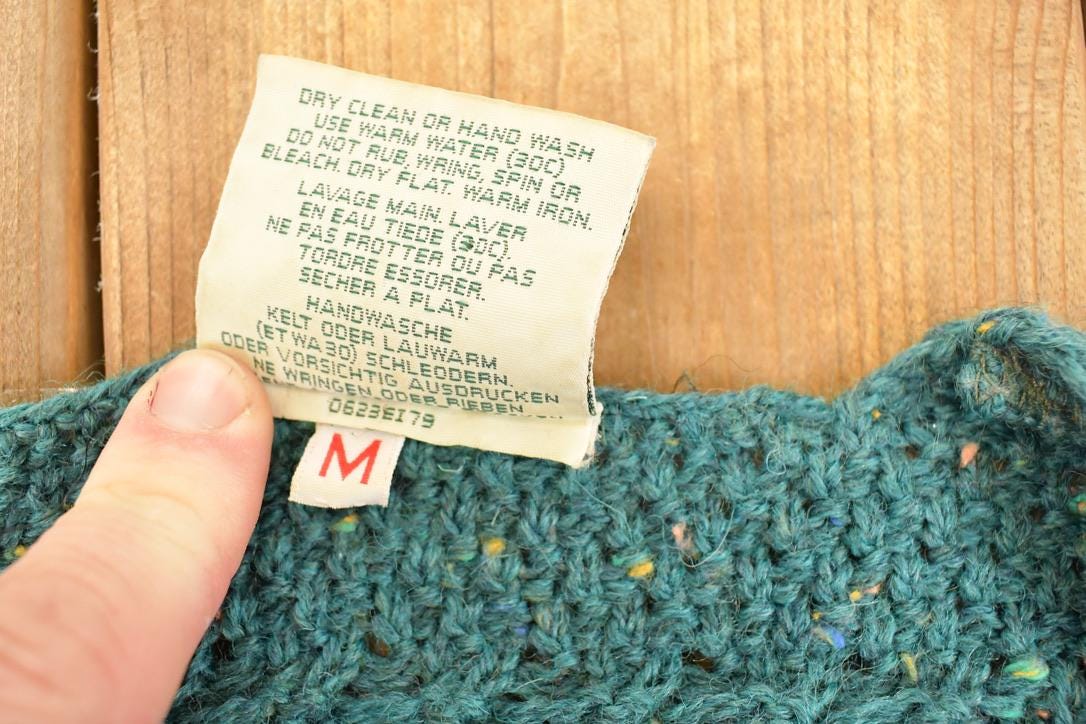 Vintage 1990s Carraig Donn Wool Cable Knit Cardigan Sweater Women's M from propervintagecanada