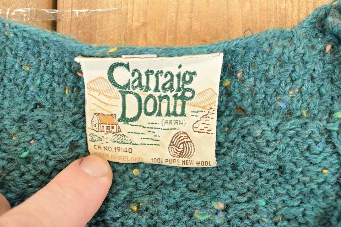 Vintage 1990s Carraig Donn Wool Cable Knit Cardigan Sweater Women's M from propervintagecanada