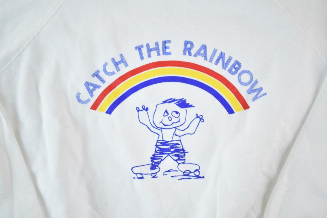Vintage 1990s Catch The Rainbow Cartoon Sketch Souvenir Crewneck Sweatshirt Men's M from propervintagecanada
