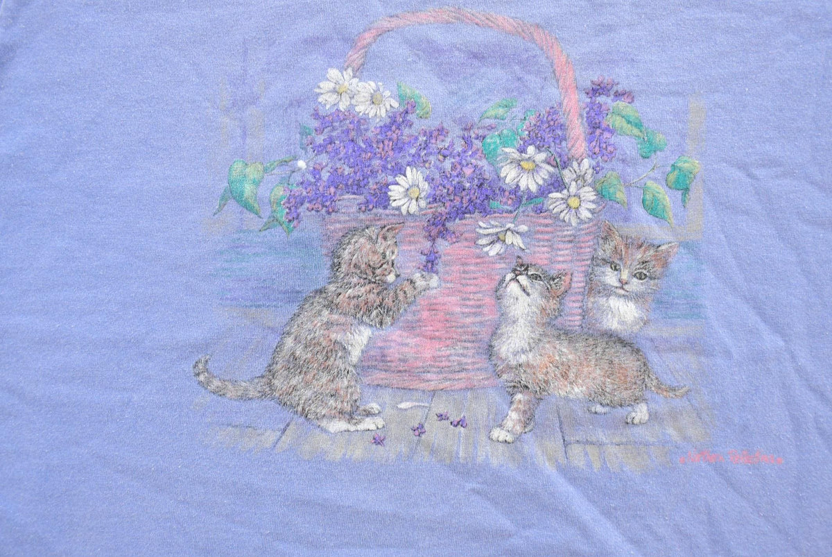Vintage 1990s Cats Floral T-Shirt Men's L from propervintagecanada