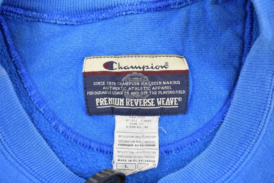Vintage 1990s Cedar Rapids Champion Reverse Weave Crewneck Sweatshirt Men's Large from propervintagecanada