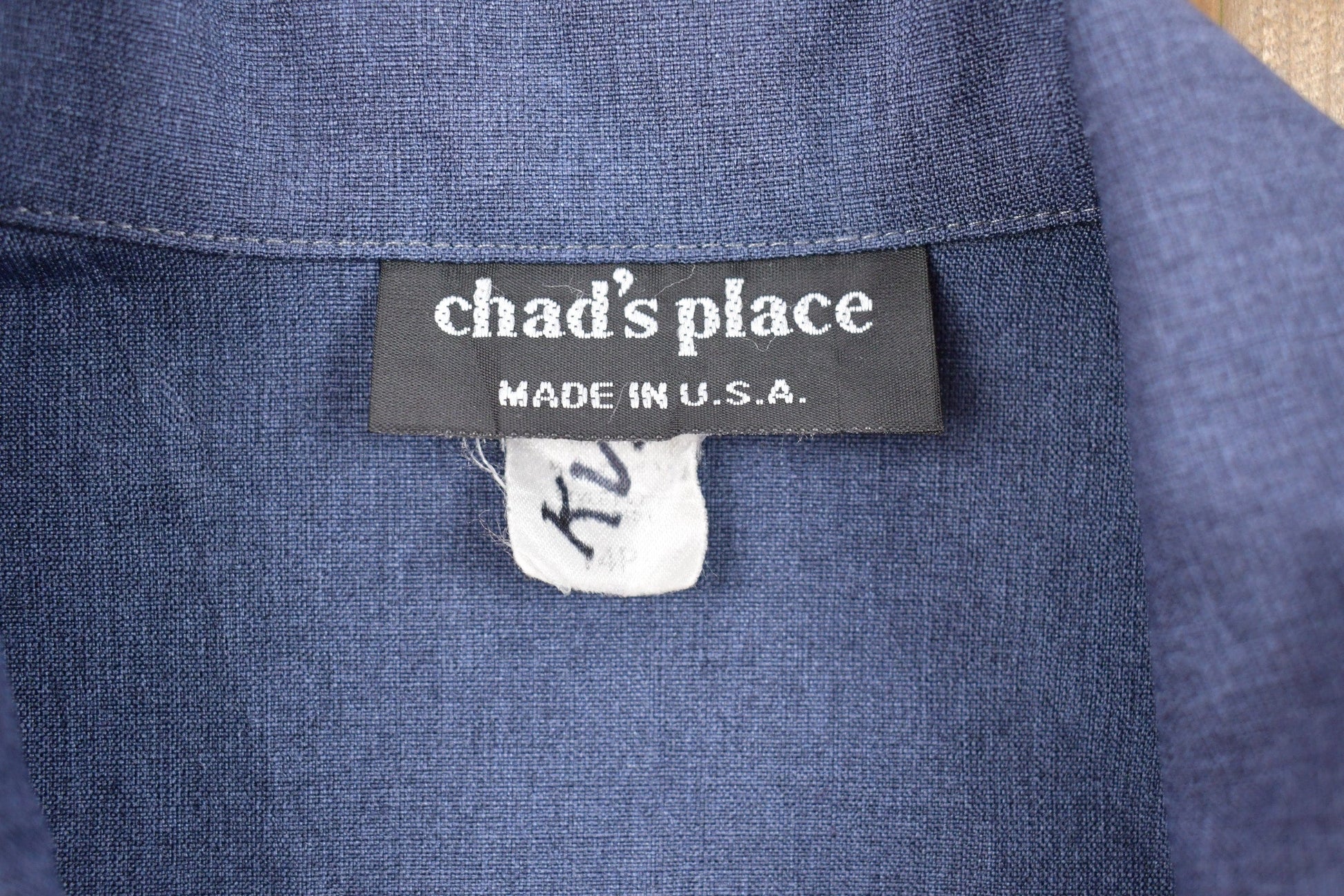 Vintage 1990s Chads Place Button Up Shirt Men's Large from propervintagecanada