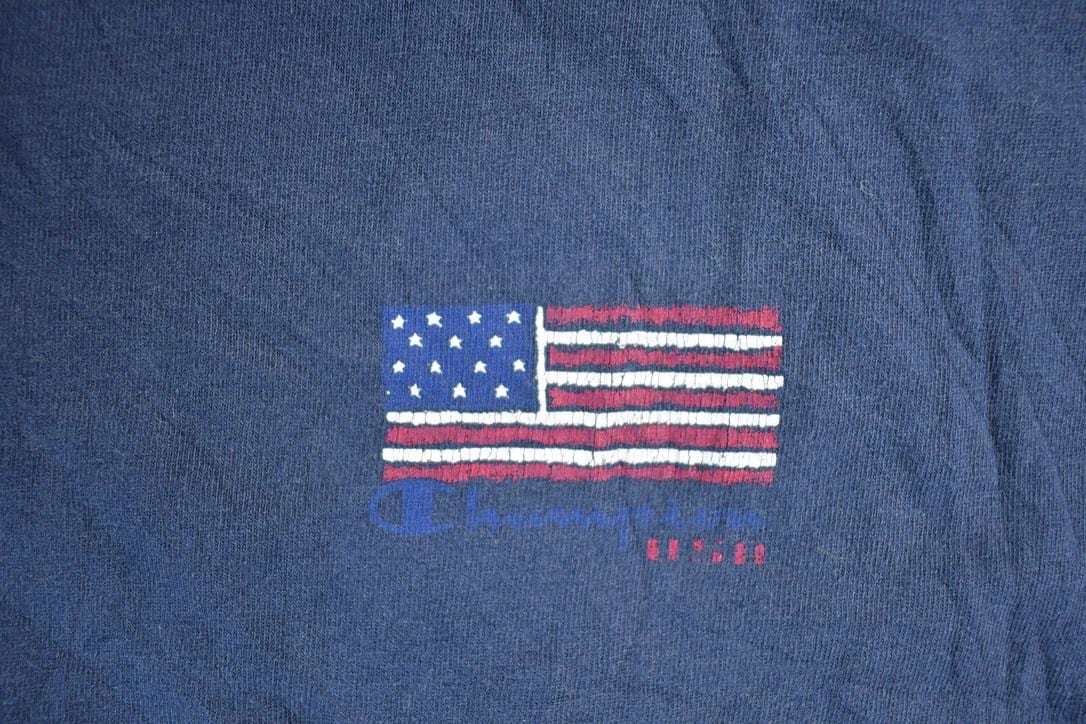 Vintage 1990s Champion American Flag Souvenir Single Stitch Graphic Print T-Shirt Men's XL from propervintagecanada