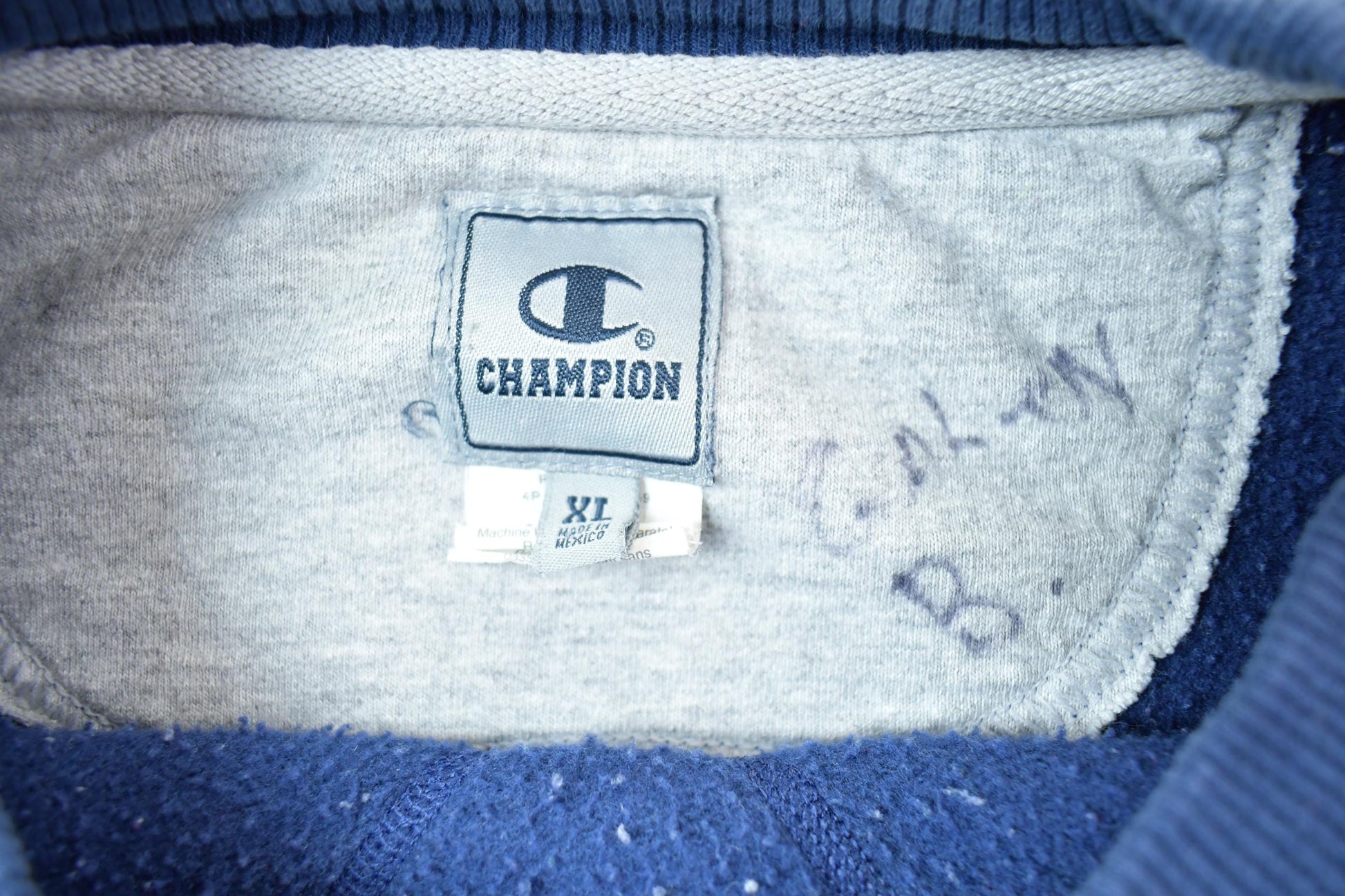 Vintage 1990s Champion Blank Crewneck Sweatshirt Men's XL from propervintagecanada