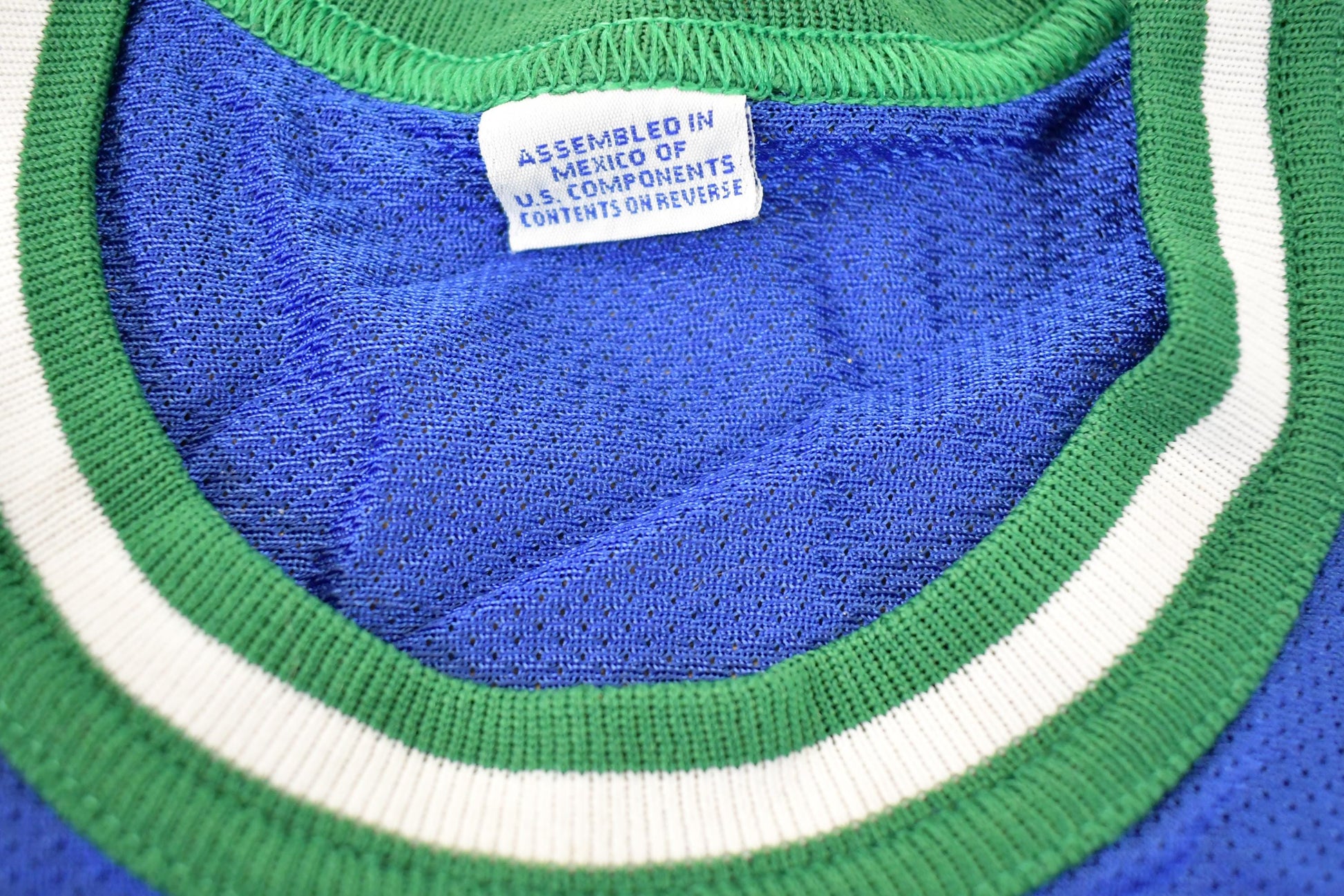 Vintage 1990s Champion Dallas Mavericks Jason Kidd NBA Jersey Youth L Men's Large from propervintagecanada