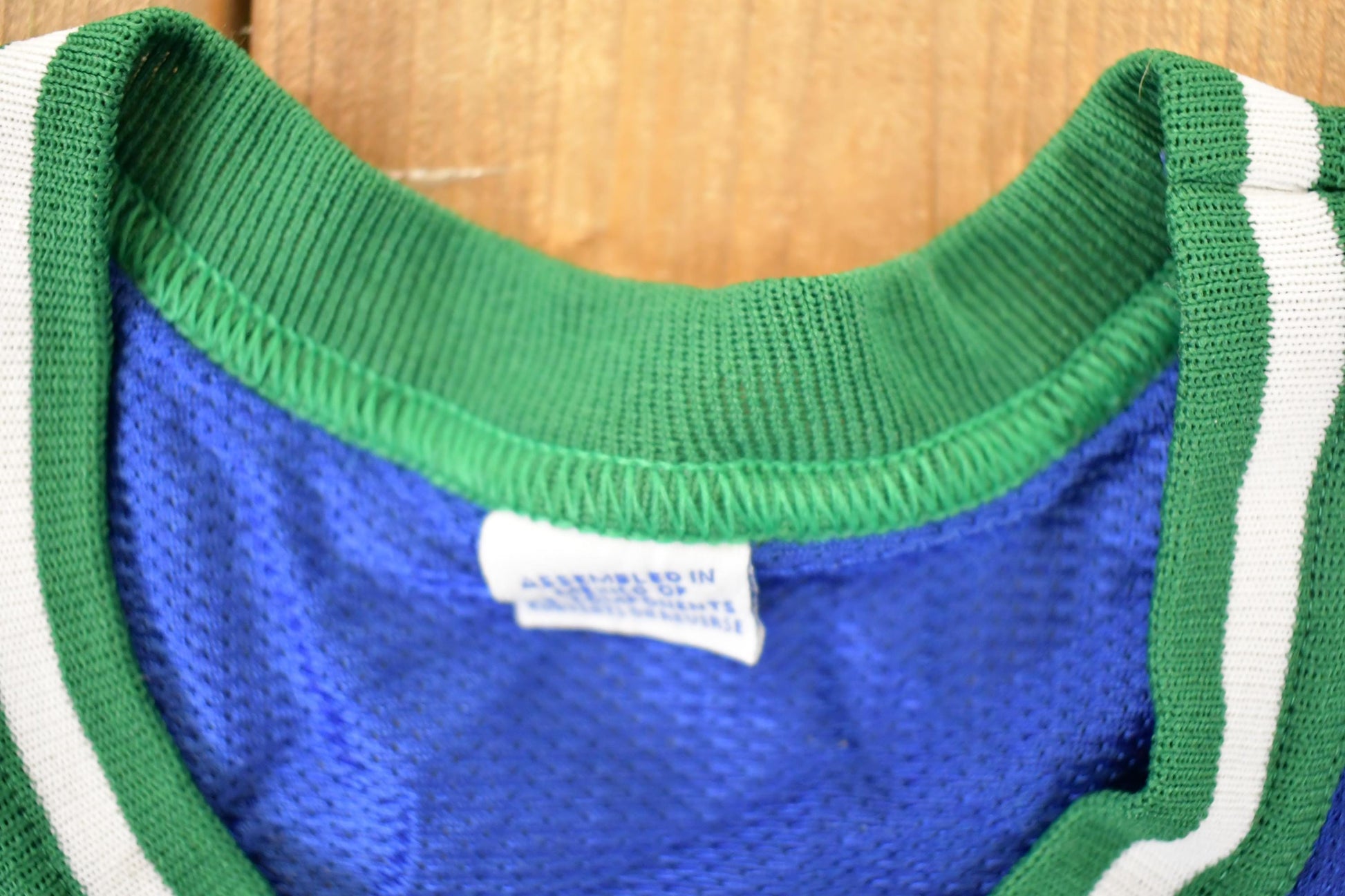 Vintage 1990s Champion Dallas Mavericks Jason Kidd NBA Jersey Youth L Men's Large from propervintagecanada