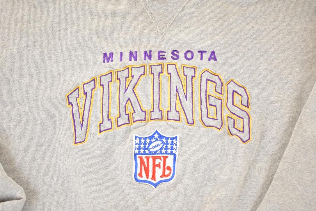 Vintage 1990s Champion Minnesota Vikings Embroidered NFL Crewneck Sweatshirt Men's L from propervintagecanada