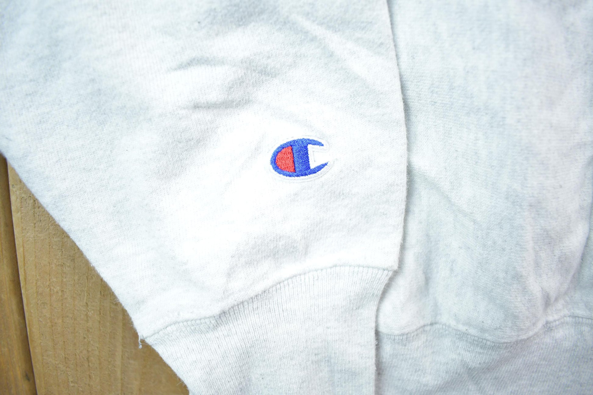 Vintage 1990s Champion Reverse Weave Niagara University Collegiate Crewneck Men's Large from propervintagecanada