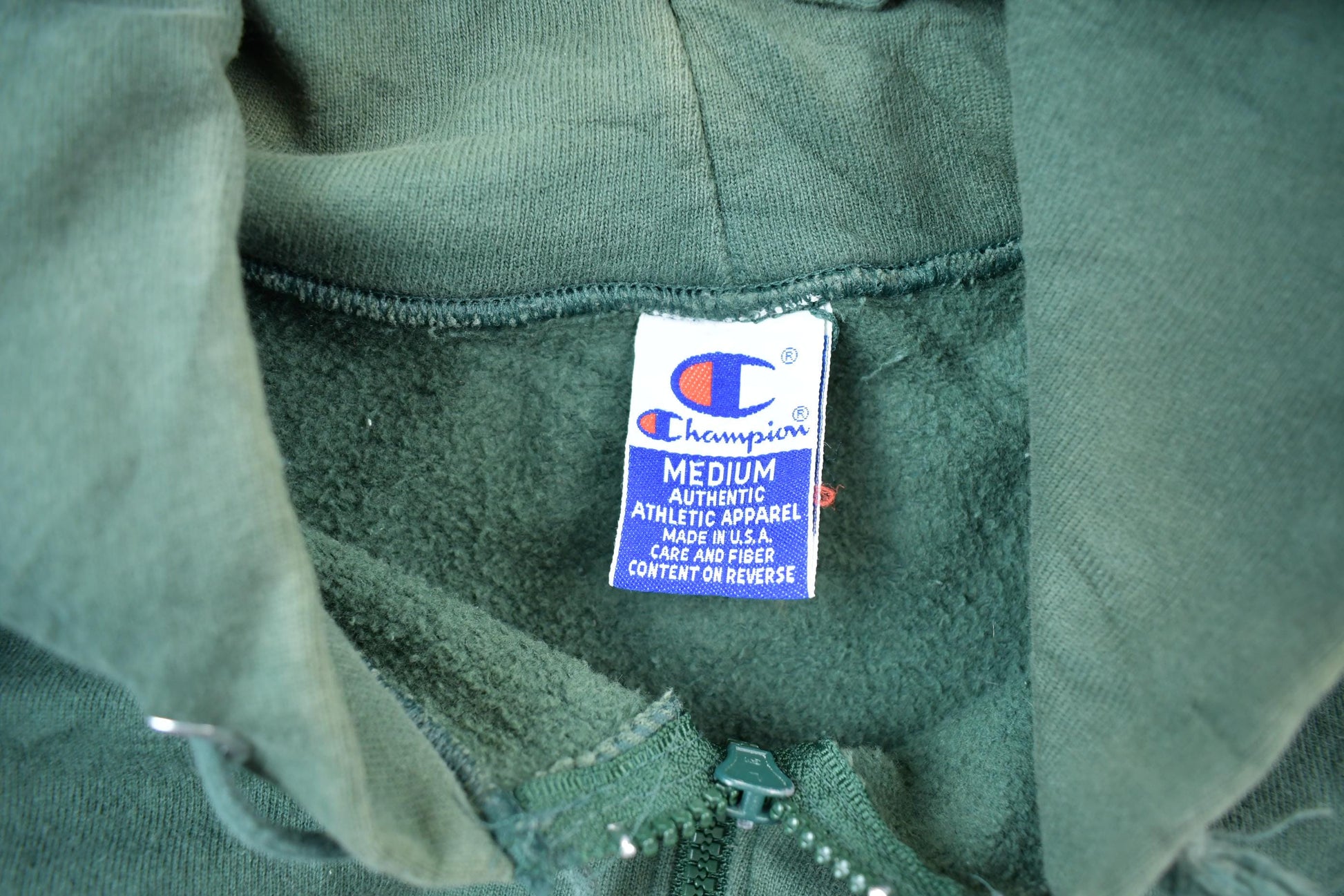 Vintage 1990s Champion Sweatshirt Men's Medium from propervintagecanada