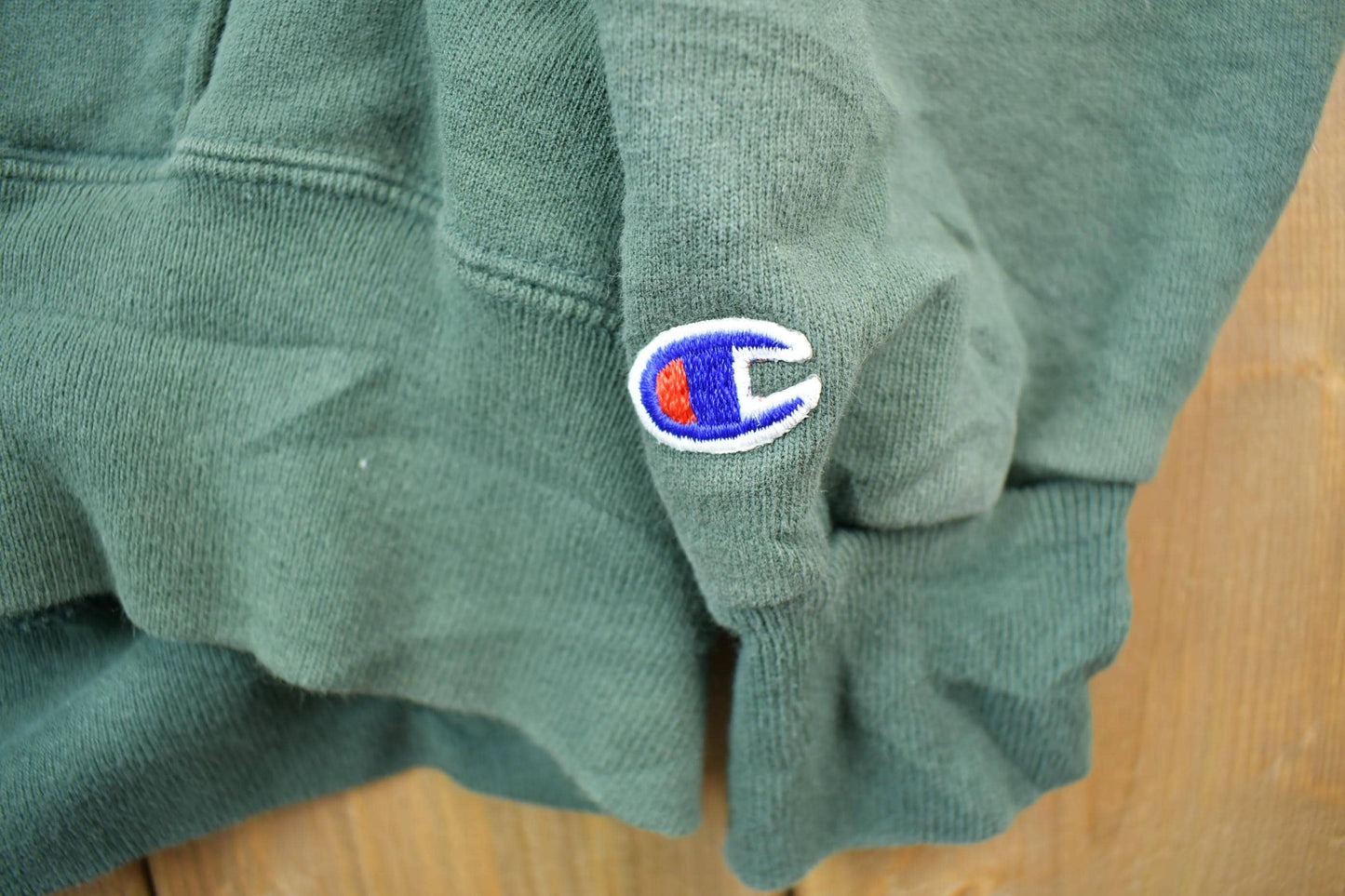 Vintage 1990s Champion Sweatshirt Men's Medium from propervintagecanada