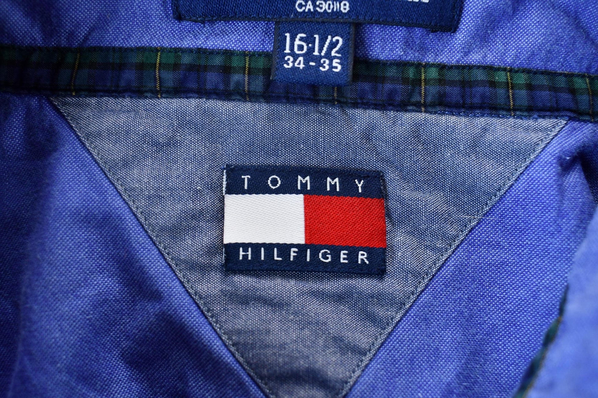 Vintage 1990s Chaps by Tommy Hilfiger Blue Blank Button Up Shirt from propervintagecanada