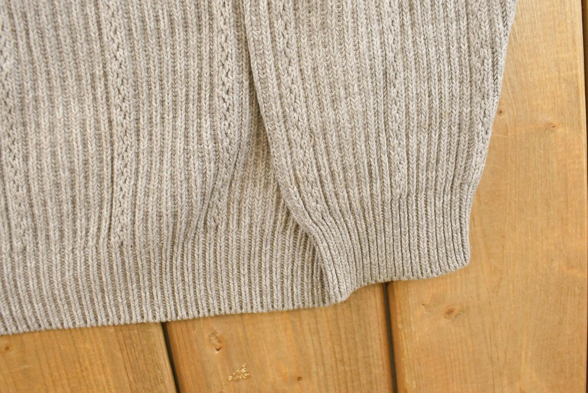 Vintage 1990s Chaps Ralph Lauren Knit Sweater Men's Large from propervintagecanada