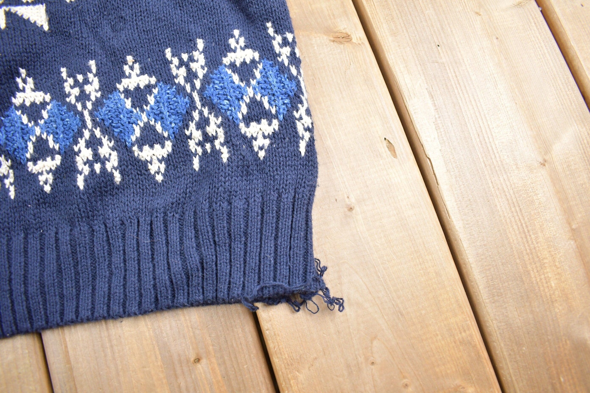 Vintage 1990s Chaps Ralph Lauren South Western Knit Sweater Men's XL from propervintagecanada