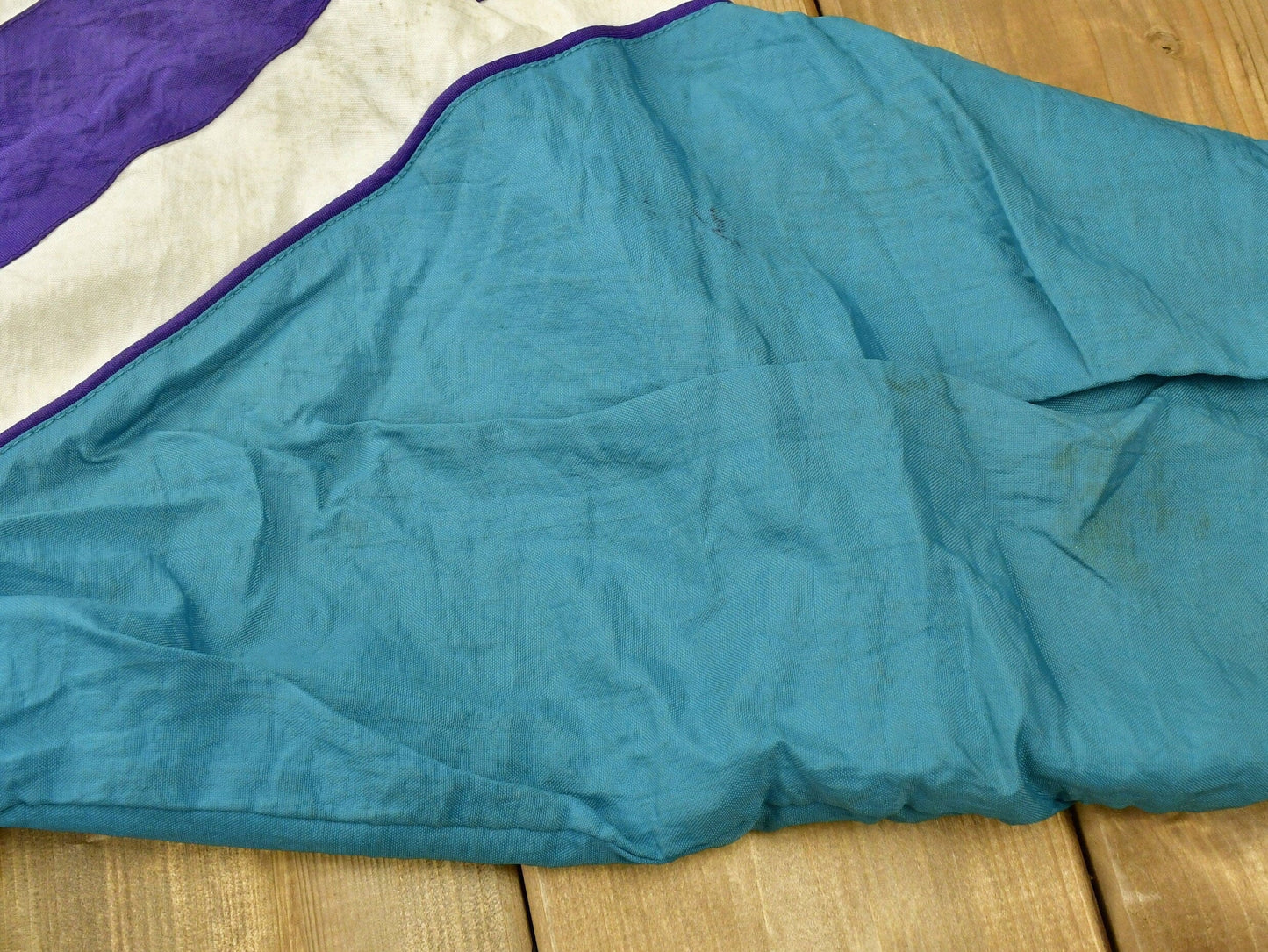Vintage 1990s Charlotte Hornets NBA Distressed Anorak Puffer Jacket Men's XL from propervintagecanada
