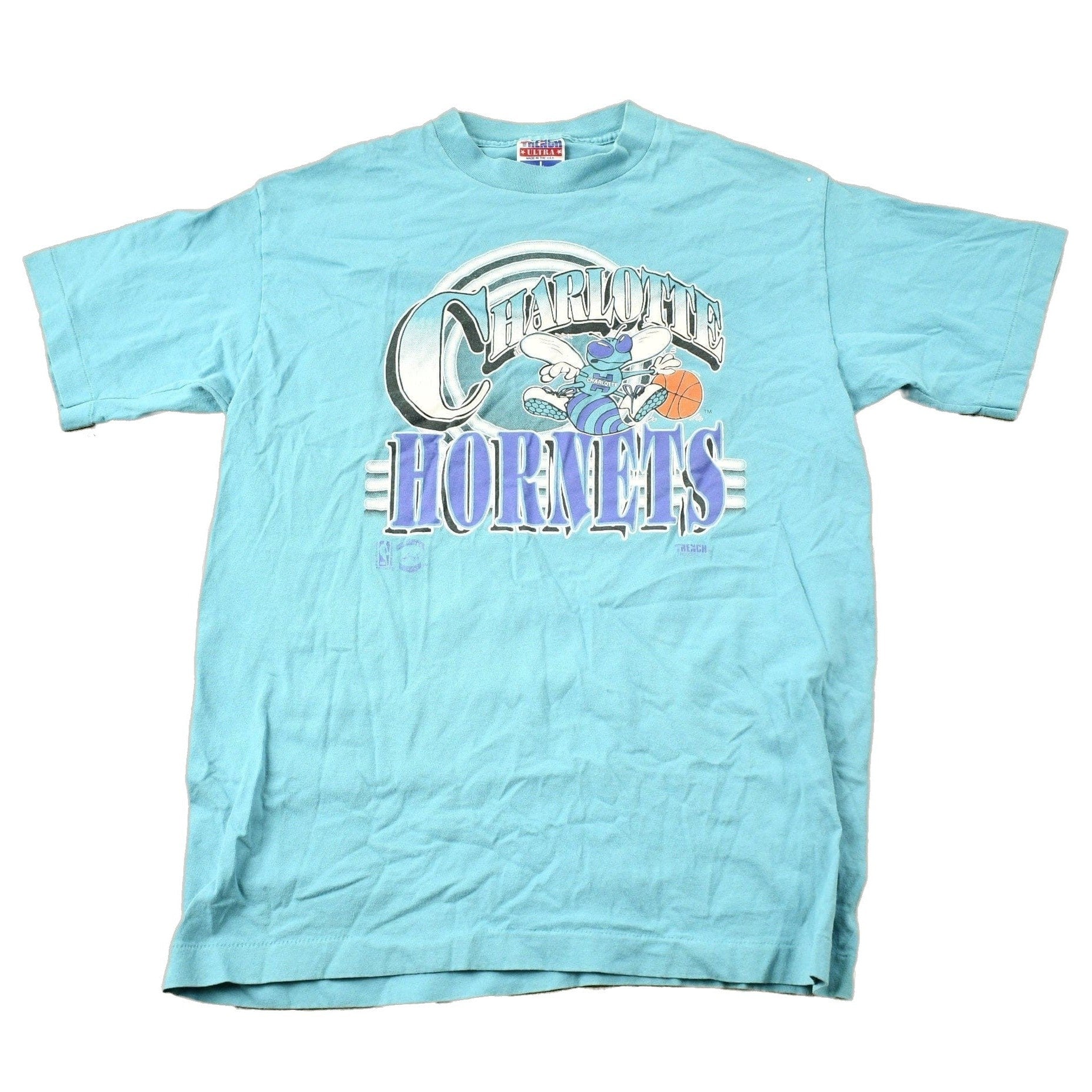 Vintage 1990s Charlotte Hornets NBA T-shirt Men's Medium from propervintagecanada