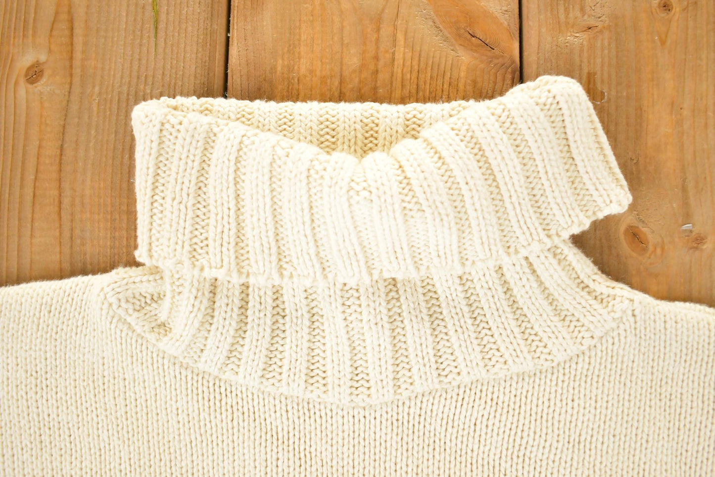 Vintage 1990s Chava Knit Turtleneck Sweater Men's L from propervintagecanada