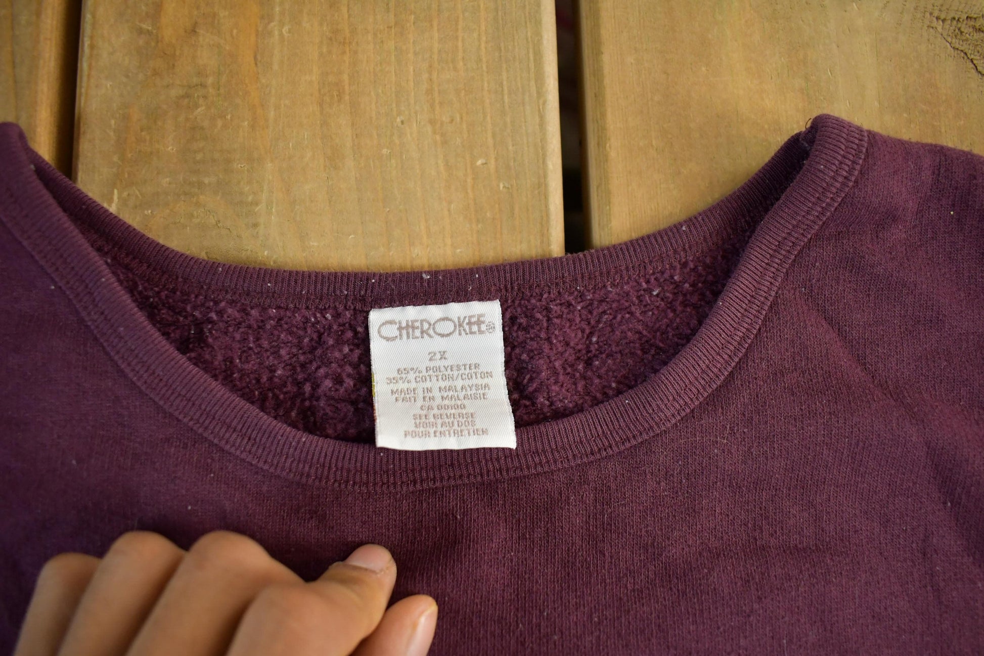 Vintage 1990s Cherokee Embroidered Floral Crewneck Sweatshirt Women's 2XL from propervintagecanada