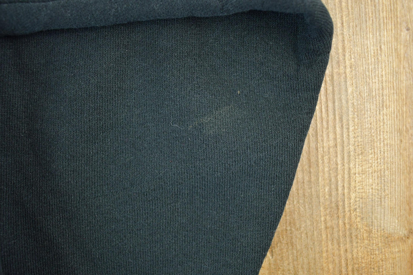 Vintage 1990s Chic Basic Essentials Crewneck Sweatshirt Women's Medium from propervintagecanada