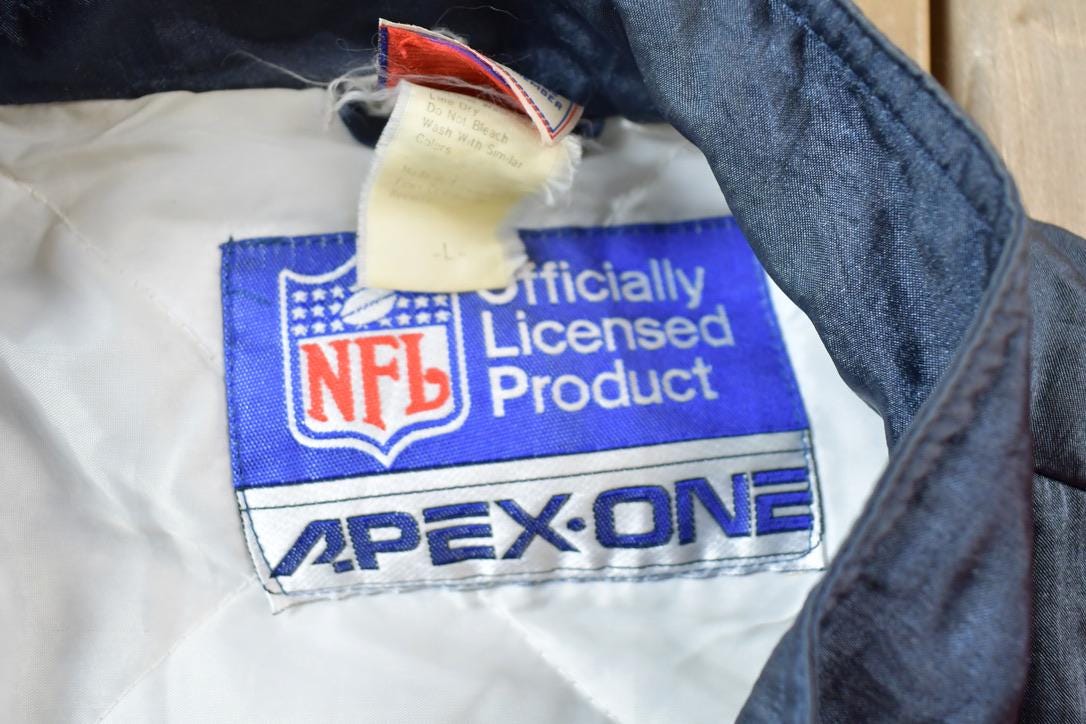 Vintage 1990s Chicago Bears NFL Apex One Jacket Men's Large from propervintagecanada
