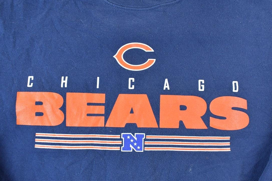Vintage 1990s Chicago Bears NFL Crewneck Sweatshirt Men's Large from propervintagecanada