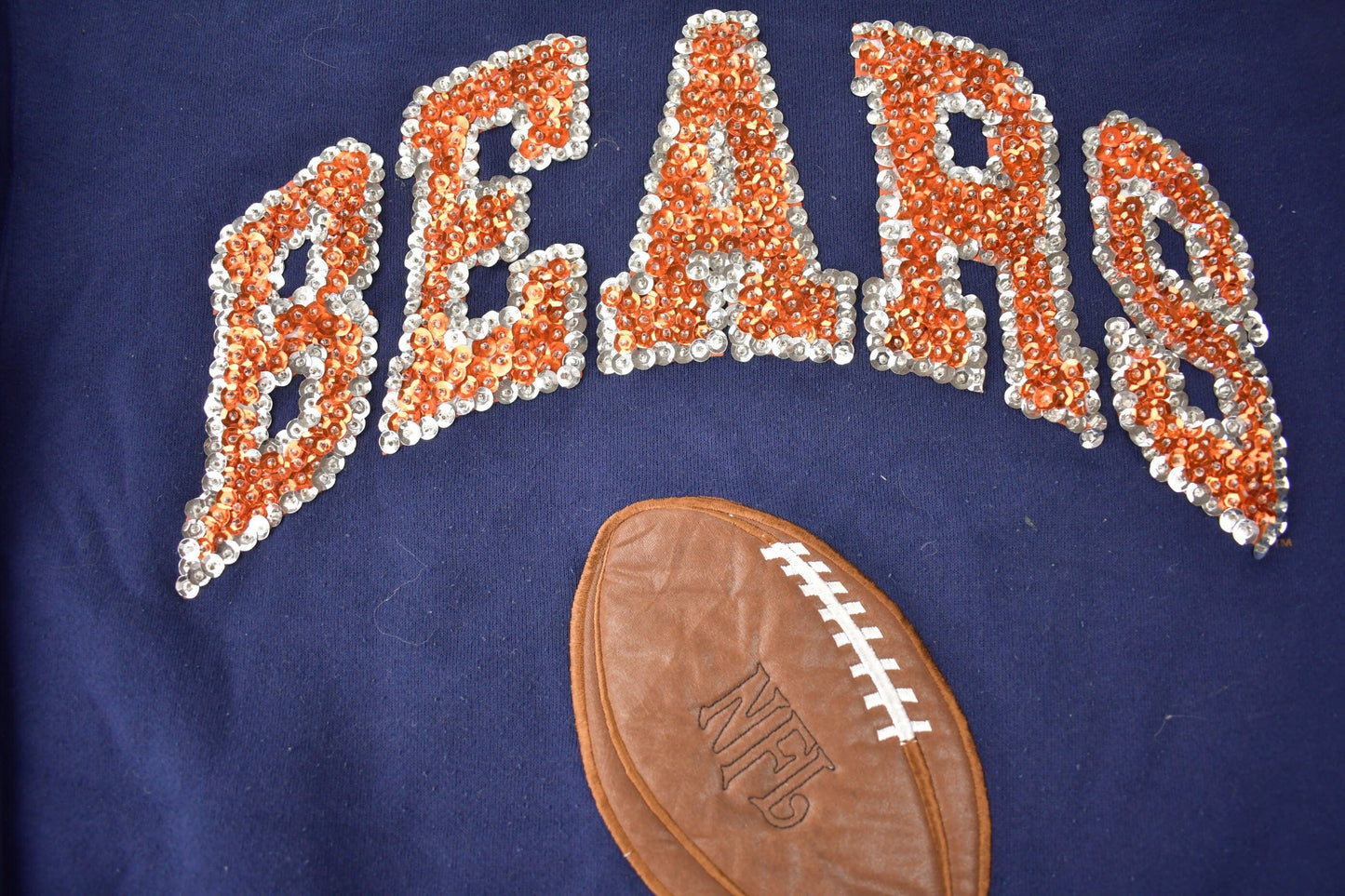 Vintage 1990s Chicago Bears NFL Football Crewneck Sweatshirt Men's Large from propervintagecanada