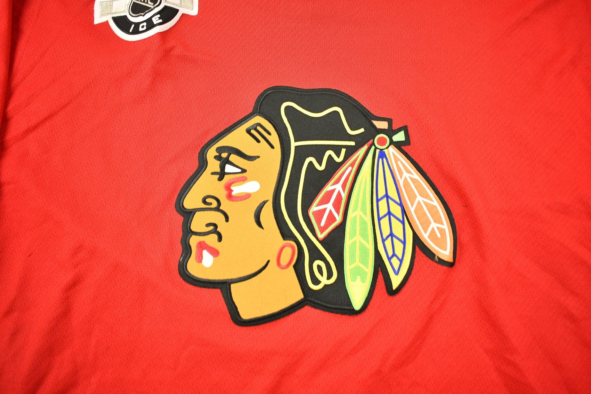 Vintage 1990s Chicago Black Hawks NHL Hockey Jersey Men's Large from propervintagecanada