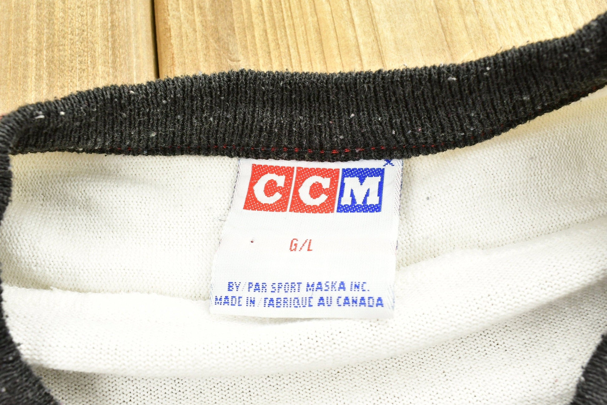 Vintage 1990s Chicago Blackhawks CCM NHL Hockey Jersey Men's Large from propervintagecanada