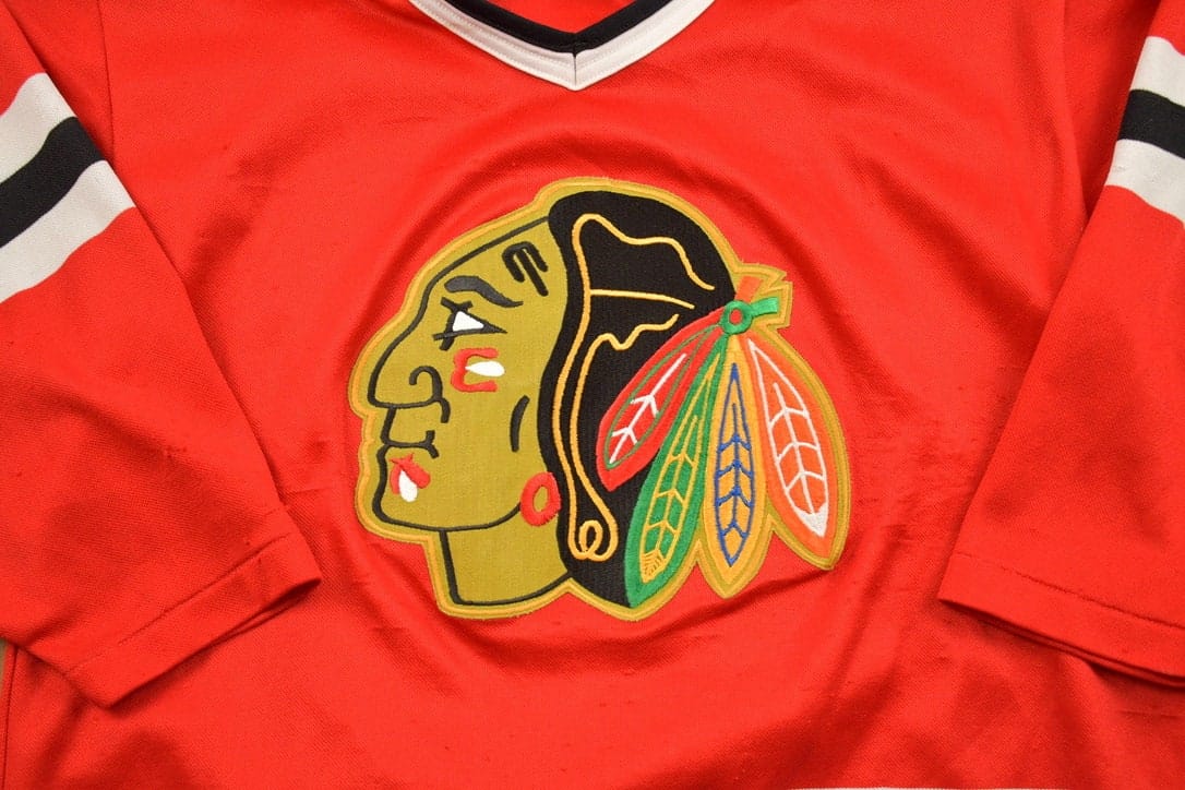Vintage 1990s Chicago Blackhawks CCM NHL Hockey Jersey Men's Medium from propervintagecanada