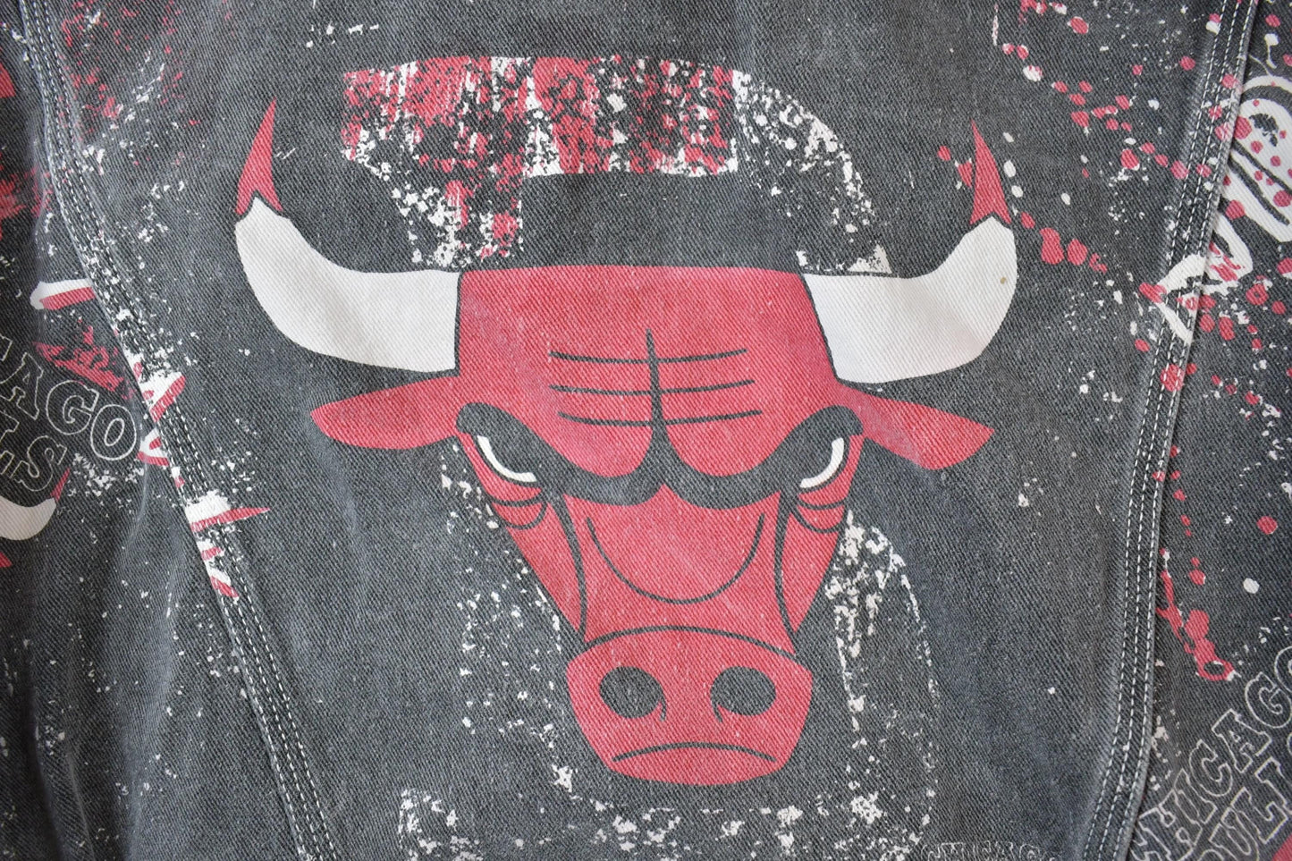 Vintage 1990s Chicago Bulls All Over Print NBA Basketball Boxy Fit Jean Jacket from propervintagecanada