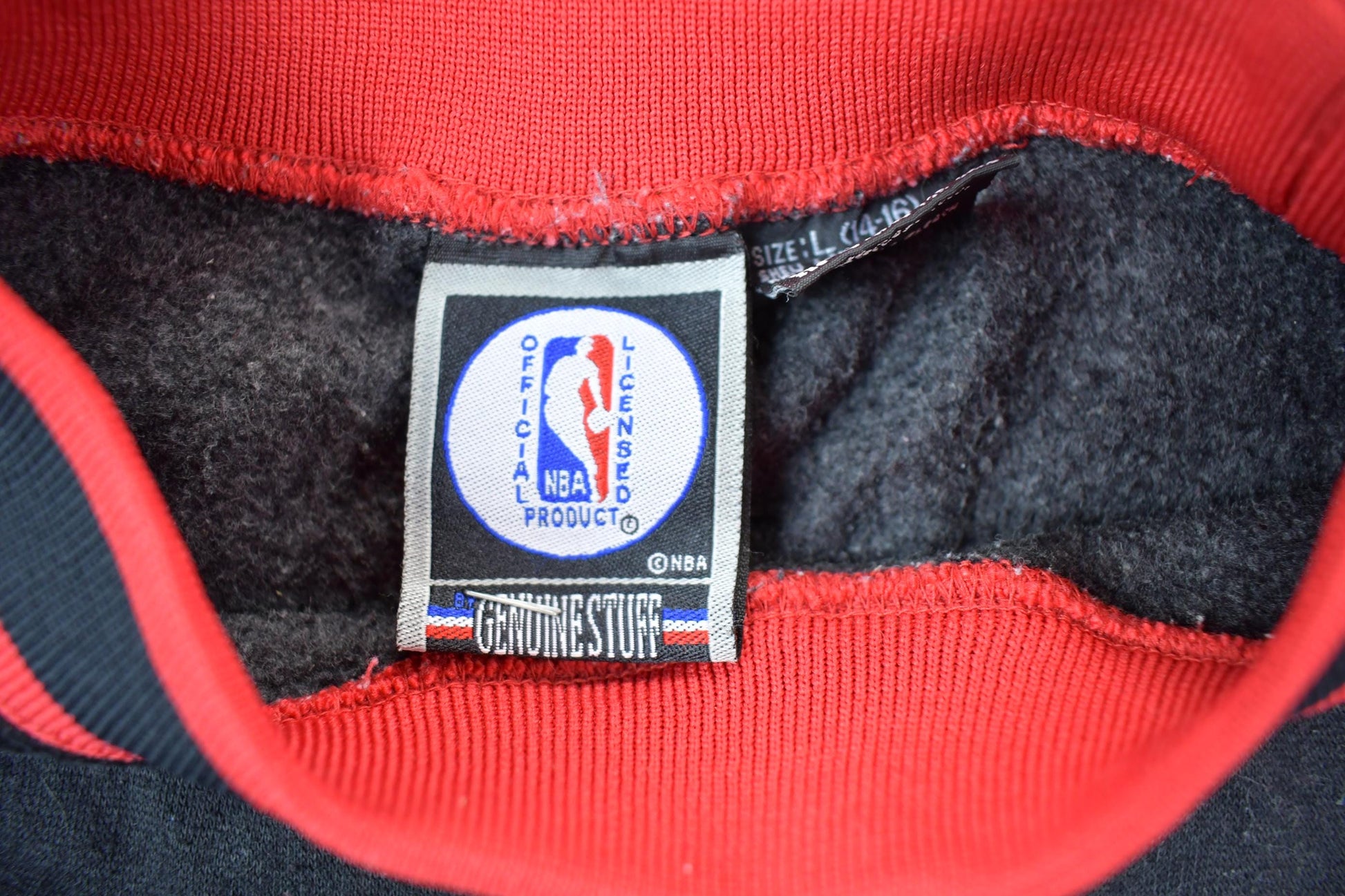 Vintage 1990s Chicago Bulls NBA Crewneck Sweatshirt Men's S from propervintagecanada