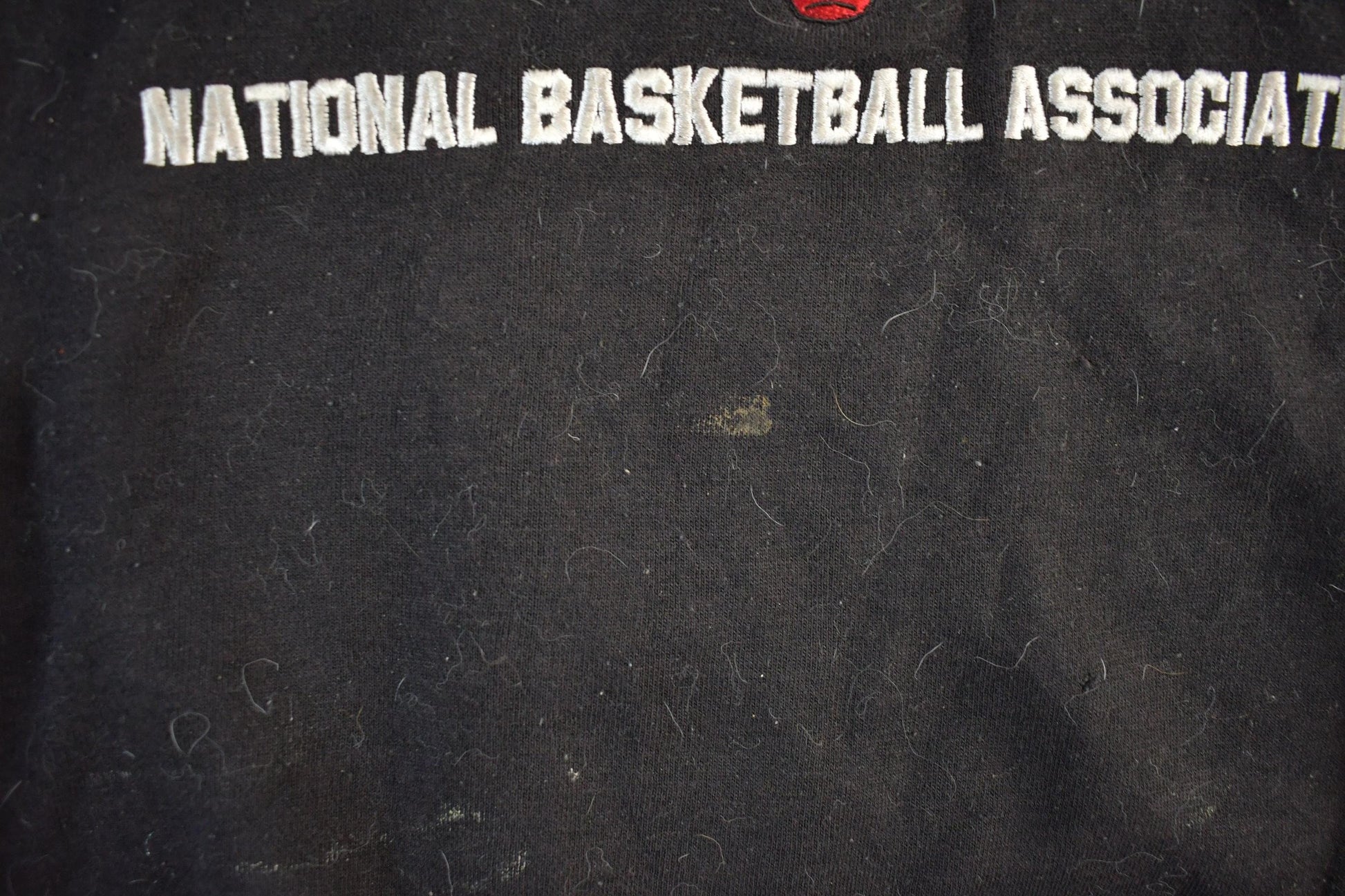 Vintage 1990s Chicago Bulls NBA Embroidered Crewneck Sweatshirt Men's Large from propervintagecanada