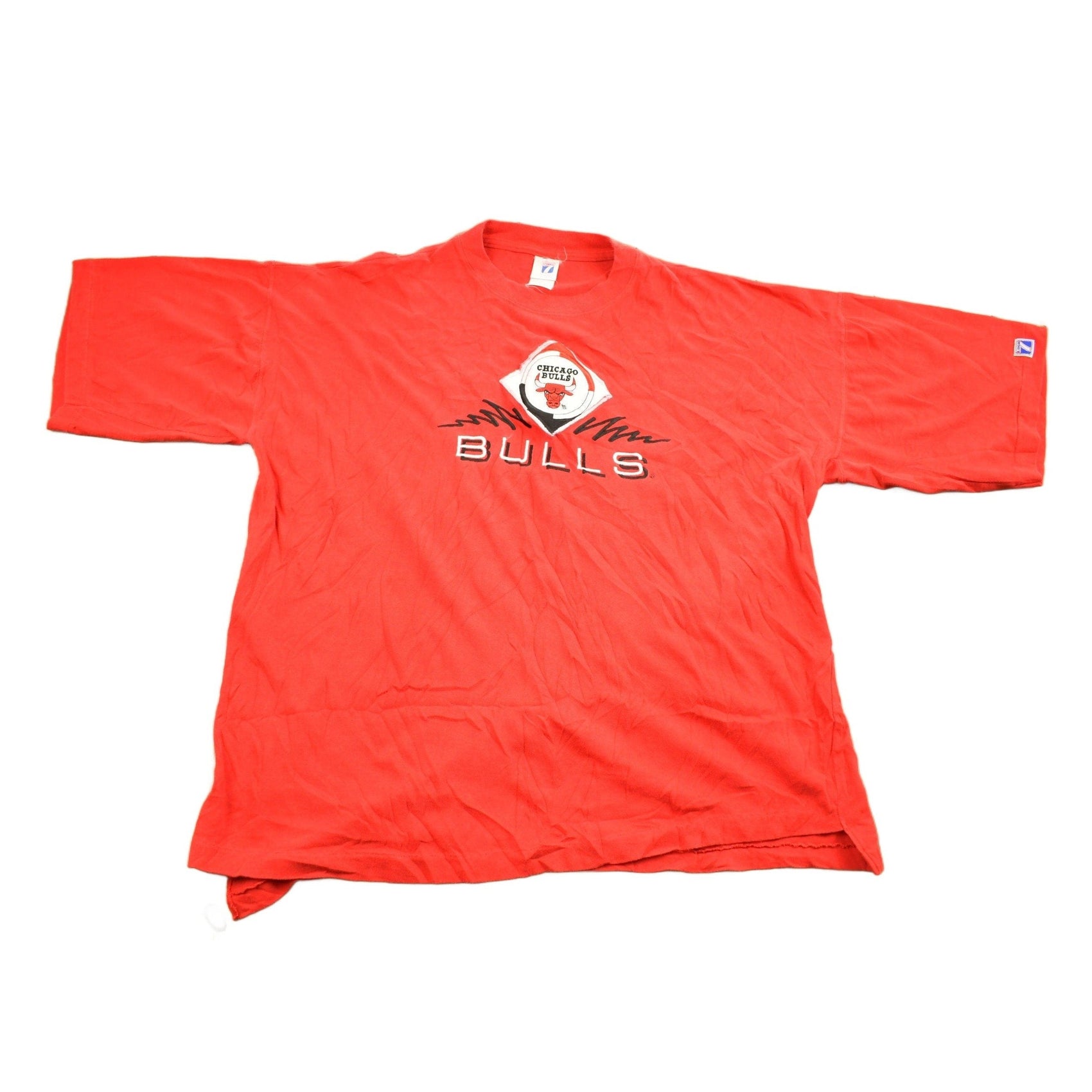 Vintage 1990s Chicago Bulls NBA Embroidered T-Shirt Men's XL from propervintagecanada
