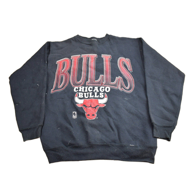 Vintage 1990s Chicago Bulls NBA Logo 7 Crewneck Sweatshirt Men's Medium from propervintagecanada