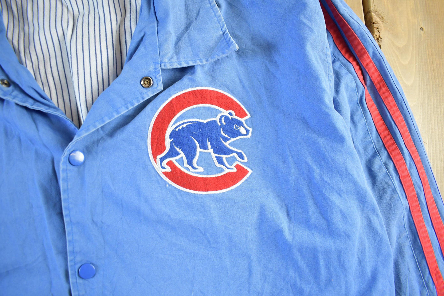 Vintage 1990s Chicago Cubs MLB Embroidered Logo Windbreaker Jacket Men's 5XL from propervintagecanada